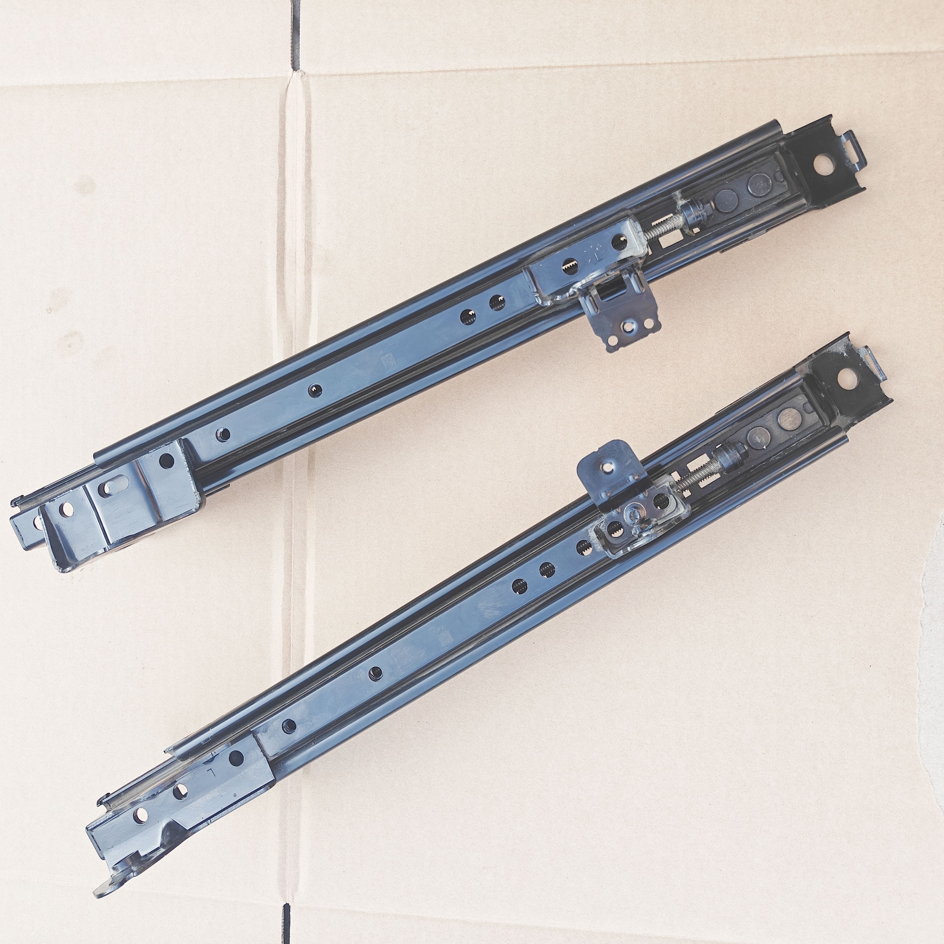 电动座椅滑轨座椅滑道现代胜达