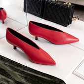 2025新款 女巫鞋 大红色中跟鞋 欧美女鞋 V口鞋 奶奶鞋 猫跟尖头单鞋 女