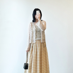 自带柔美氛围感 敲美!棉麻混纺段染珠片纱舒爽透气镂空针织开衫