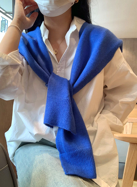 显白克莱因蓝色针织披肩女2025年新款外搭空调保暖护肩时尚洋气