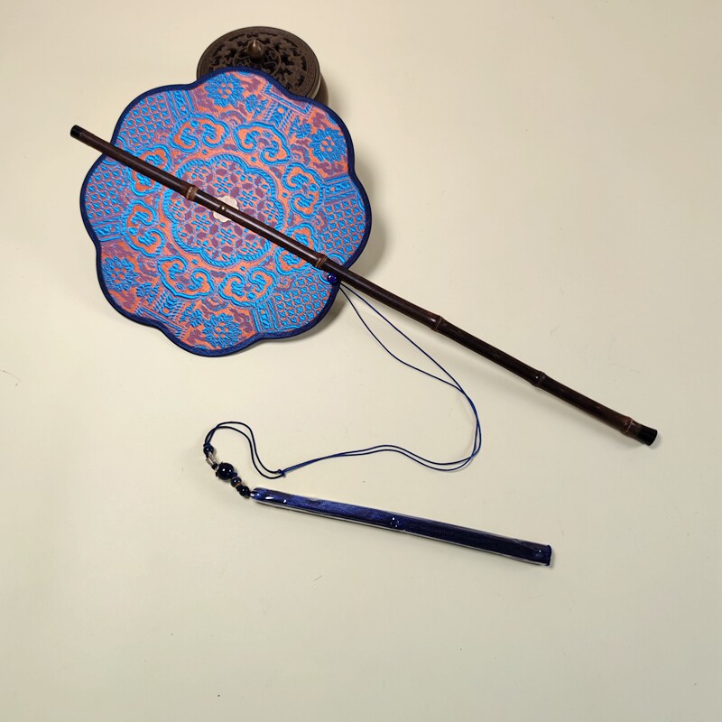 复古风八瓣蓝橙宝相花可旋转折叠卷曲织锦锻手工腰扇道具舞蹈扇