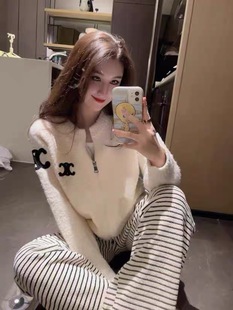 凯旋门刺绣针织衫毛衣女2025秋冬新款小香风气质羊毛拉链开衫外套