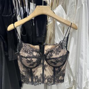 早春新款黑色蕾丝绣花胸垫吊带背心女深V领鱼骨收腰纯欲内搭上衣