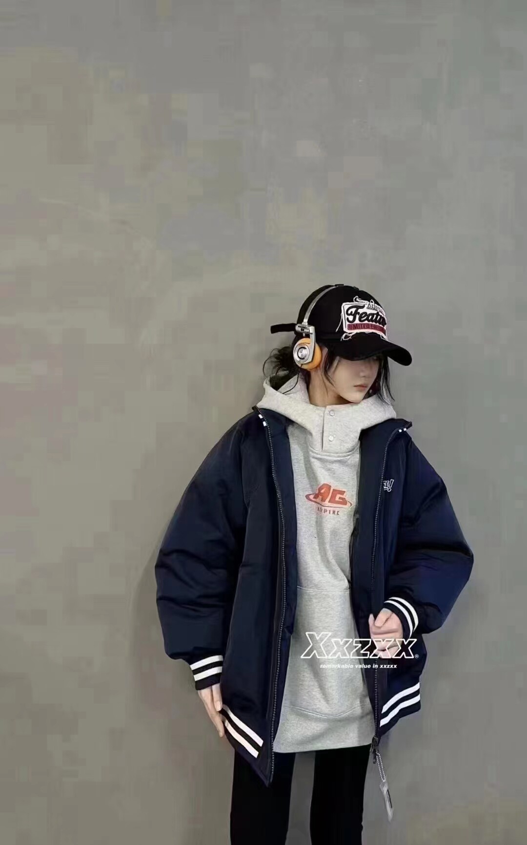 现货，波拉韩国童装男女童洋气潮范保暖棒球服外套休闲圆领羽绒