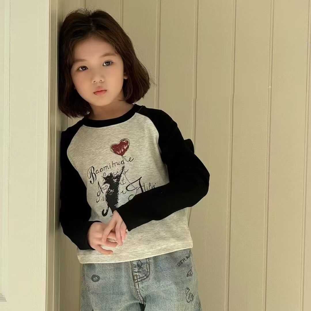 现货波拉韩国童装春潮拼接插肩上衣女童休闲小猫印花长袖T恤