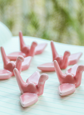 摆件客厅陶瓷筷架可爱