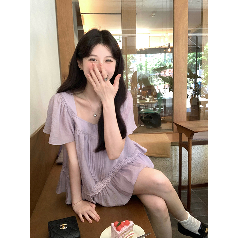 显瘦温柔小个子甜美纯欲上衣