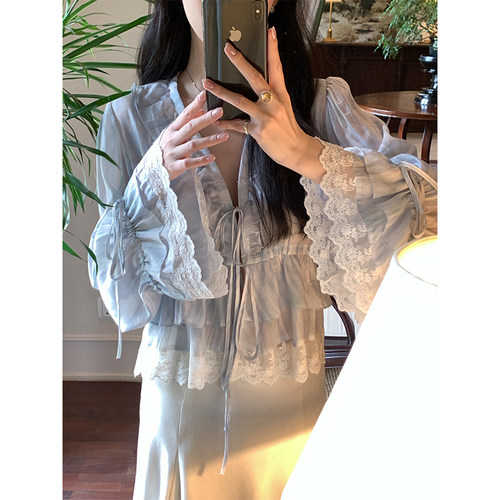 VASSE美蟹重工蕾丝V领防晒上衣