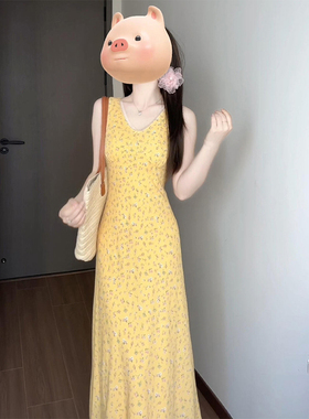 法式黄色碎花吊带连衣裙子女装2025夏季新款小个子海边度假风长裙