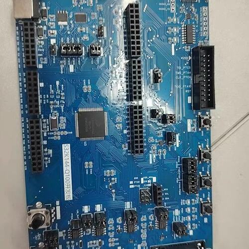 可维修-NXP+s32k144开发板买来未曾使用，和官方一样带jli议价