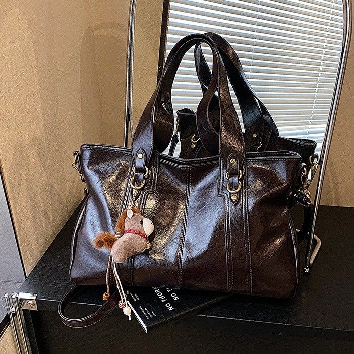 油皮复古大容量包包2026新款时尚通勤女士单肩包高级感手提托特包,箱包皮具/热销女包/男包,胸包,淘宝优惠券,粉丝福利购,淘宝优惠卷