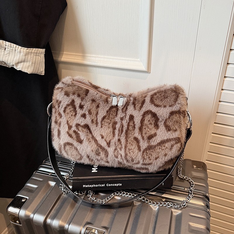 小众时尚豹纹腋下包2025秋