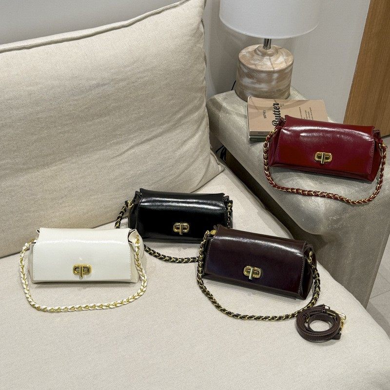高级质感油皮小包包女2026新款时尚百搭链条单肩斜挎包通勤法棍包,箱包皮具/热销女包/男包,胸包,淘宝优惠券,粉丝福利购,淘宝优惠卷