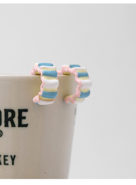 春白茸「明媚几何」可爱甜美奶油风耳钉精致时尚珐琅C形银针耳环