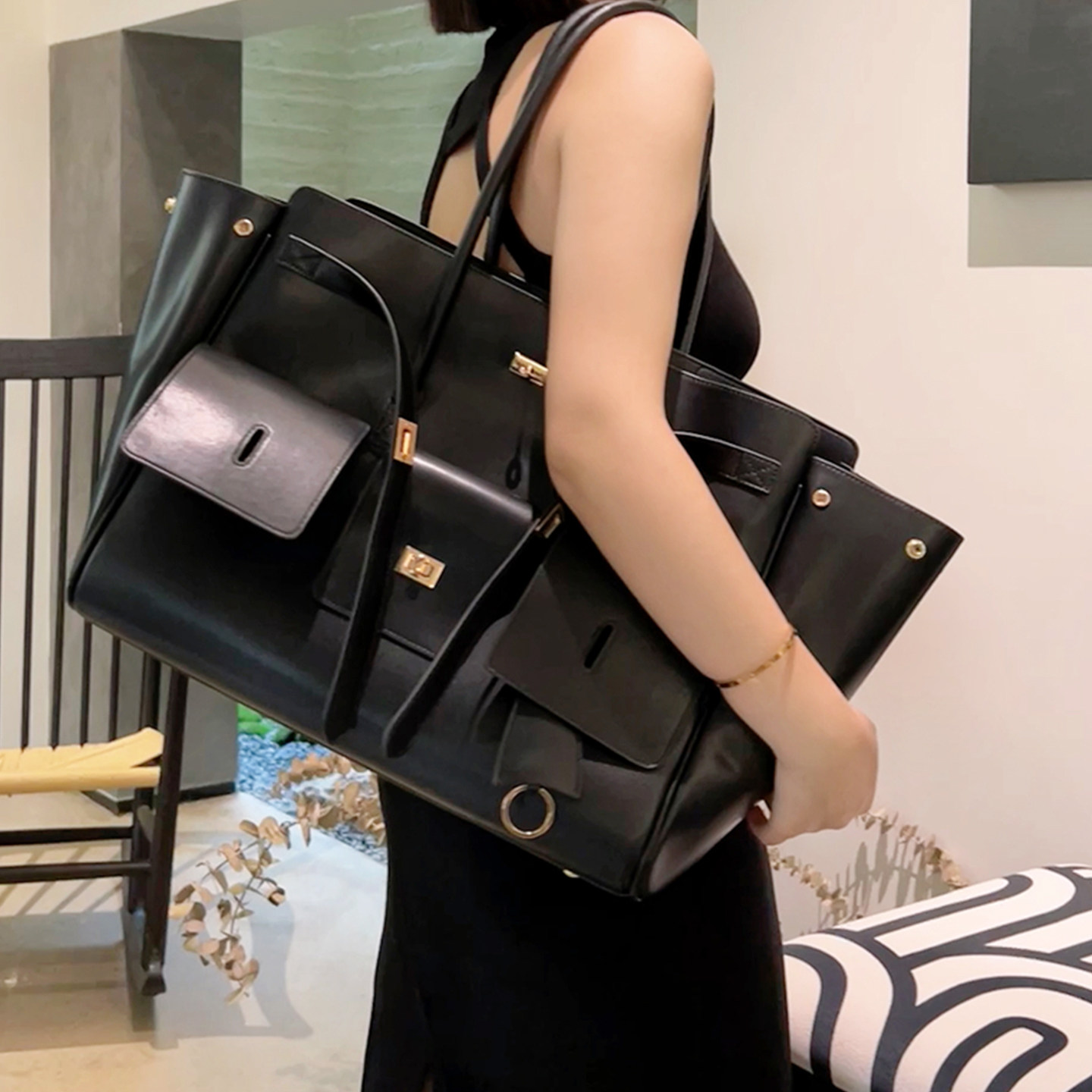 辣妹托特机车包2025新款锁扣翅膀包单肩手提子母包中性口袋通勤包,箱包皮具/热销女包/男包,托特包,淘宝优惠券,粉丝福利购,淘宝优惠卷