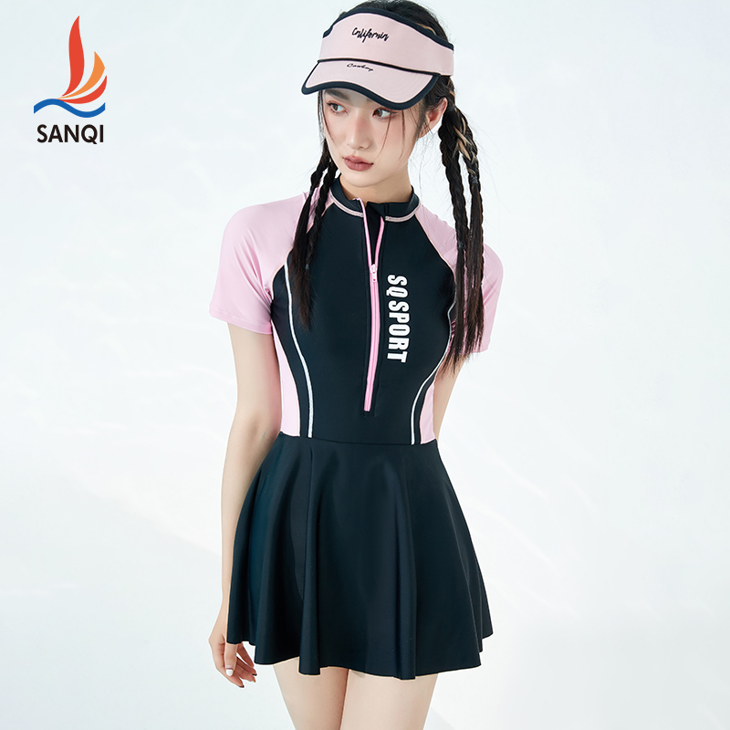 三奇泳衣女学生可爱连体裙式少女2025新款时尚显瘦遮肚保守游泳装