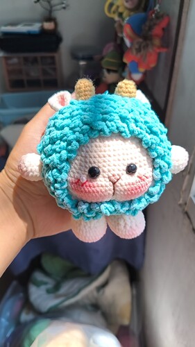 手工DUY钩织咕咕羊 挂件成品