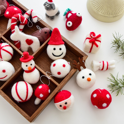 诺琪新款圣诞节装饰羊毛毡球挂件圣诞树装饰老人麋鹿糖果圣诞挂件