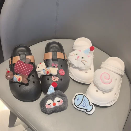 秋冬毛绒洞洞鞋鞋花高级感毛绒立体装饰企鹅苹果狗勃肯鞋拖鞋配饰