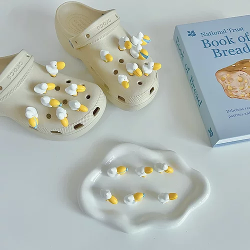 洞洞鞋配饰配件鹈鹕公仔可爱卡通立体鞋花鞋装饰跨境热卖新款