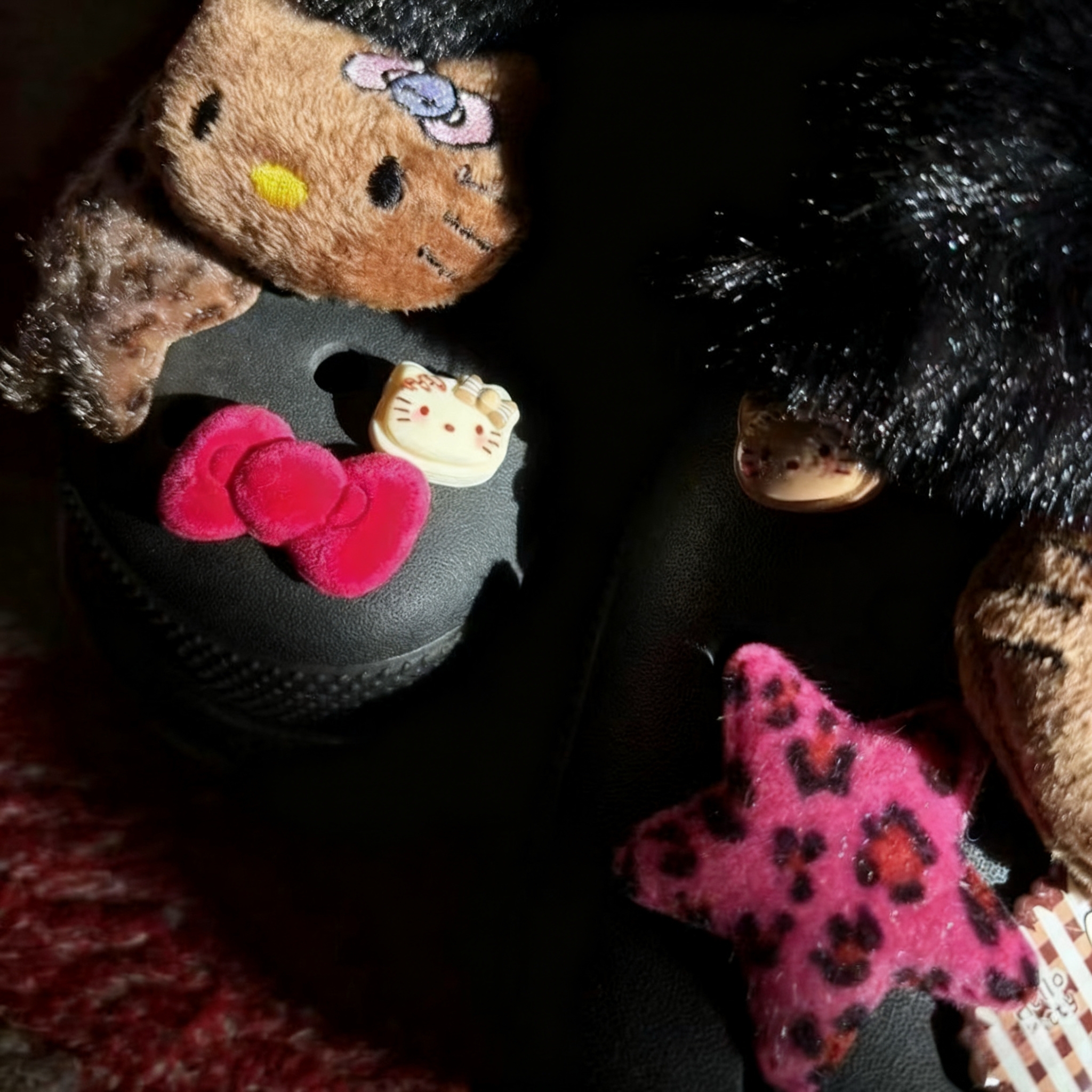 豹纹玫红蝴蝶结kt鞋带装饰洞洞鞋鞋扣毛绒鞋花crocs配饰diy可拆卸