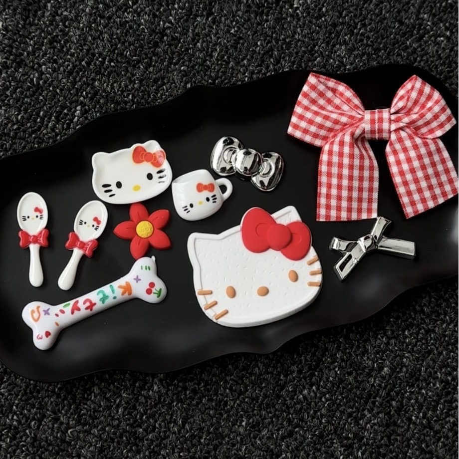 helloKitty可爱蝴蝶结鞋花洞洞鞋配饰crocs鞋扣diy少女kt猫配饰女