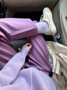 冬季新款甜美拉链针织外套女设计感纯色超好看显瘦小众毛衣开衫女