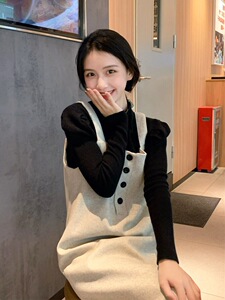 2023春秋新款女装法式小香风高级感背带连衣裙子活泼减龄两件套装