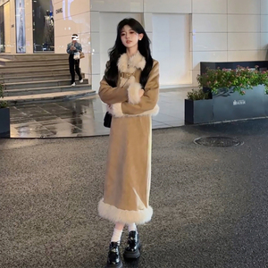 小个子香风长袖毛绒连衣裙套装女秋冬季2023新款高级感穿搭一整套