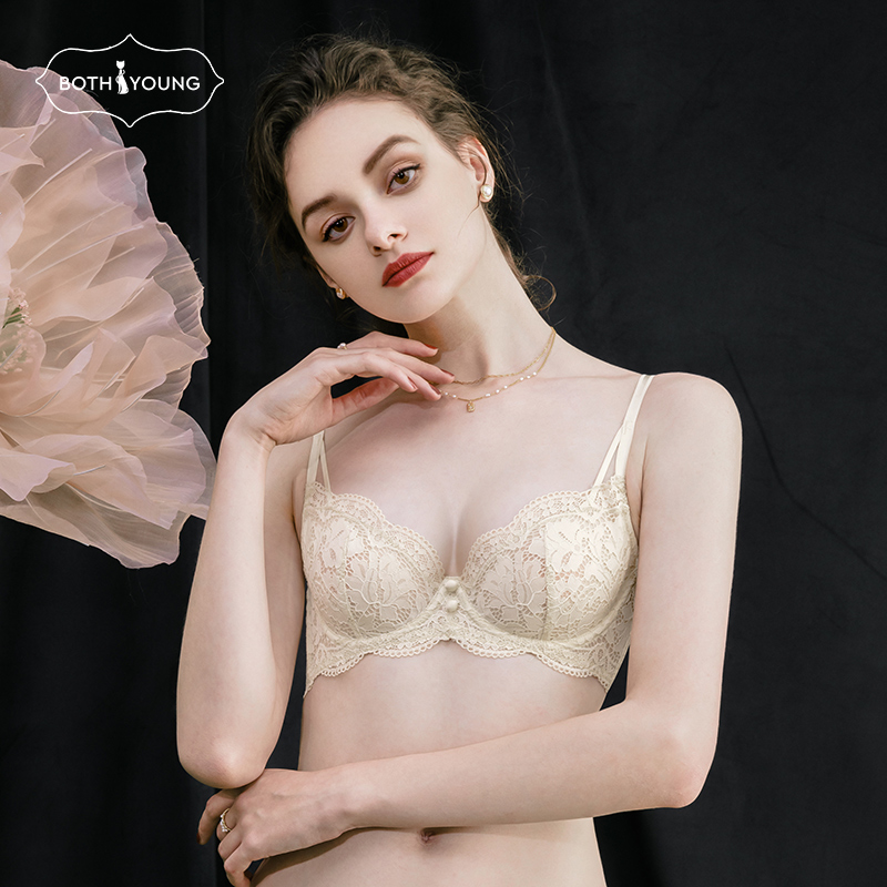 宝诗嫣大胸显小内衣女显胸小法式
