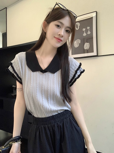 设计感飞飞袖减龄针织上衣女