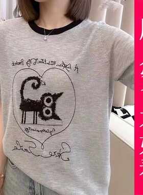 圆领爱心黑猫印花短袖T恤女