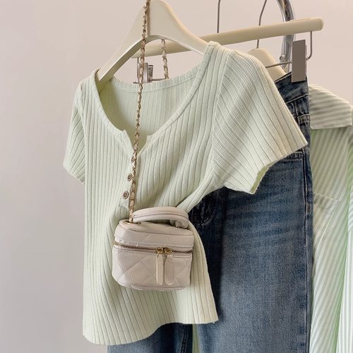 气质V领冰丝短袖T恤女夏季