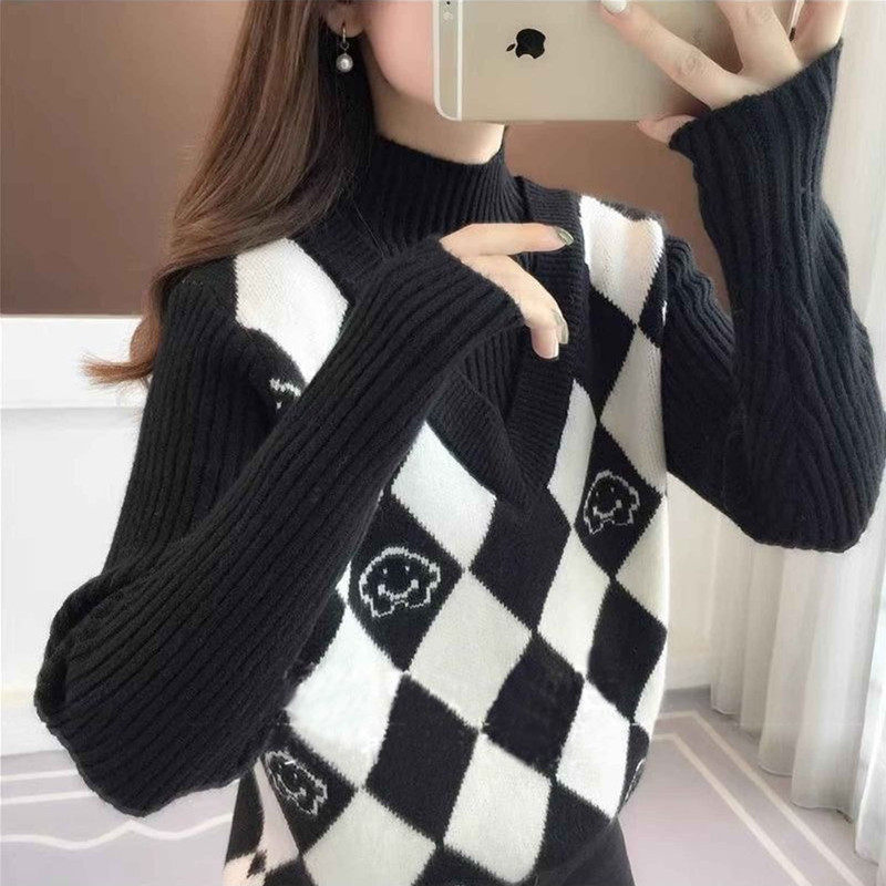 大码女装假两件半高领毛衣女秋冬新款宽松显瘦黑白菱格针织打底衫,女装/女士精品,大码内搭,淘宝优惠券,粉丝福利购,淘宝优惠卷