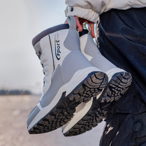 东北加厚防水冬季雪地靴