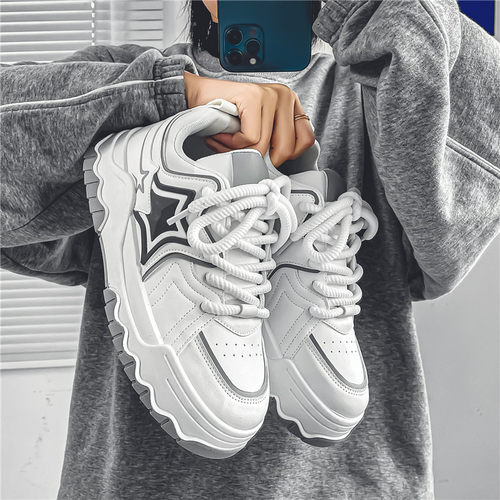 2024新款青少年休闲板鞋
