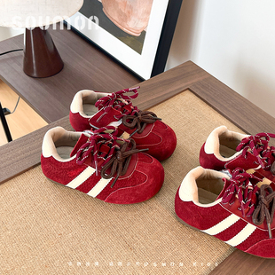 书萌儿童鞋子真皮红色板鞋春秋季运动鞋新款女童德训鞋软底宝宝鞋