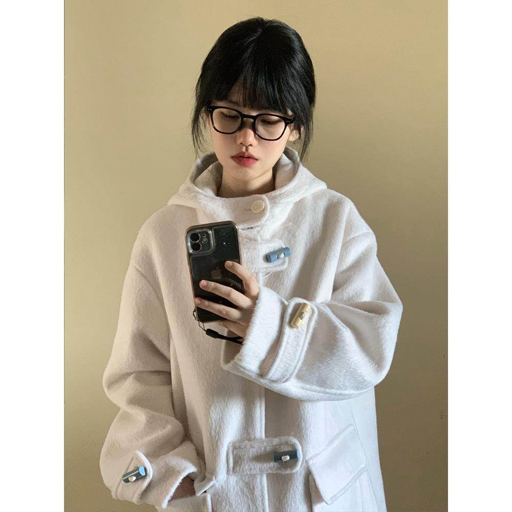 牛角扣呢子大衣女2024新款白色秋冬季高级感毛呢外套小个子中长款