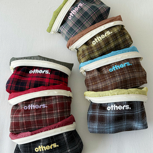 others 复古格纹化妆包女ins风刺绣磨毛便携式旅行化妆用品收纳包