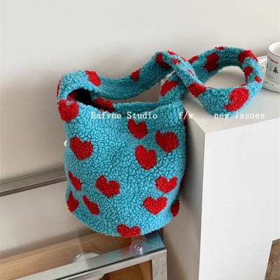 ins仿羊羔毛单肩包斜跨大容量