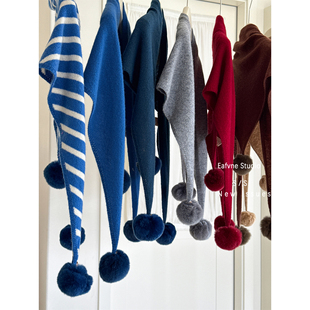 博主同款韩系100%羊毛三角披肩女秋冬季保暖毛线毛球外搭坎肩围脖