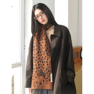 百搭韩版 豹纹黑皮辣妹kitty围巾女2025新冬季 围脖保暖 款 秋冬经典