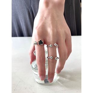 设计感镂空开口食指戒指银色质感爱心镶钻指环叠戴ins指环时髦