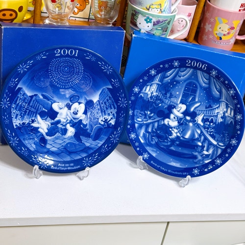 日本中古 2001迪士尼陶瓷盘 米奇米妮年份赏盘 2006年 陶瓷盘