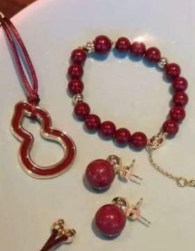 董生活董洁同款葫芦项链 新年氛围感立体朱砂葫芦耳钉手链毛衣链