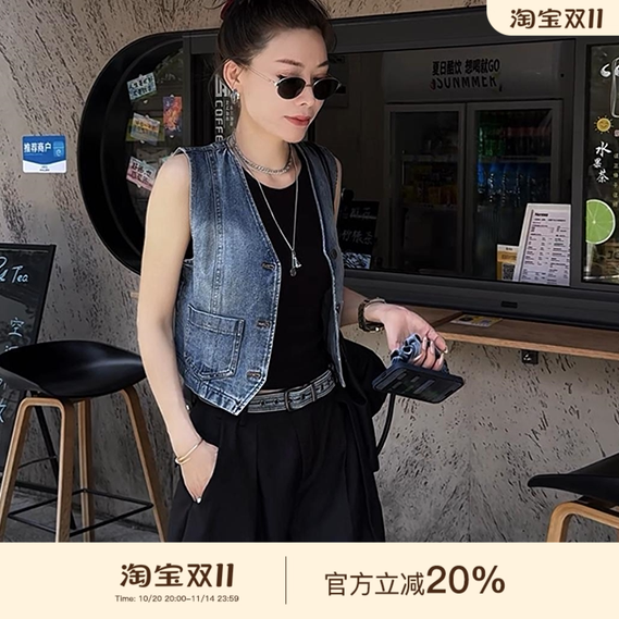 MISSKO可可欢姐 秋季复古显瘦正肩老钱风做旧洗水牛仔马甲外穿女