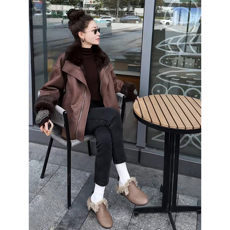 可可欢姐轻奢秋冬皮毛一体复古擦色蛋白皮气质短外套夹克女士大衣,女装/女士精品,短外套,淘宝优惠券,粉丝福利购,淘宝优惠卷