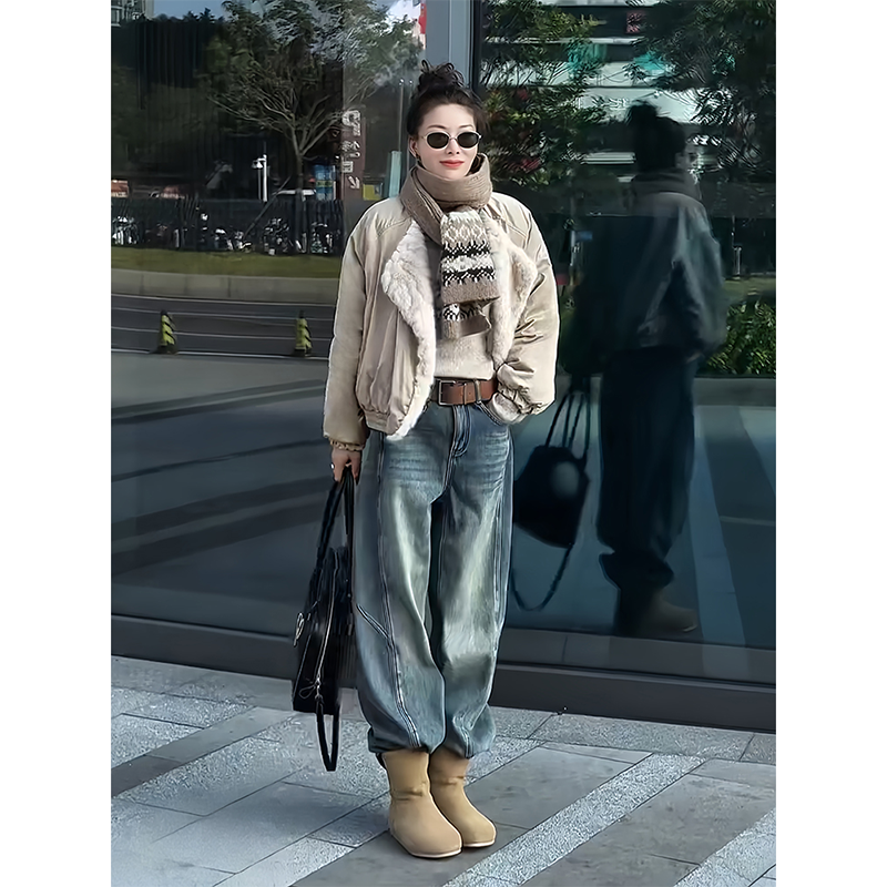 MISSKO可可欢姐2025秋冬新款加绒植绒复古色阔腿显瘦弯刀牛仔裤女