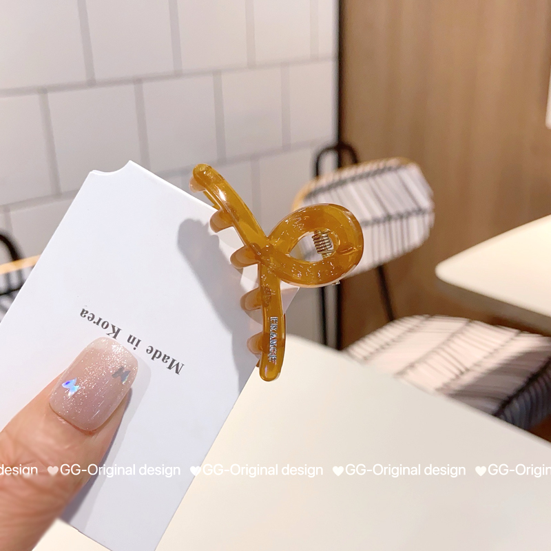 GG小众设计感醋酸抓夹