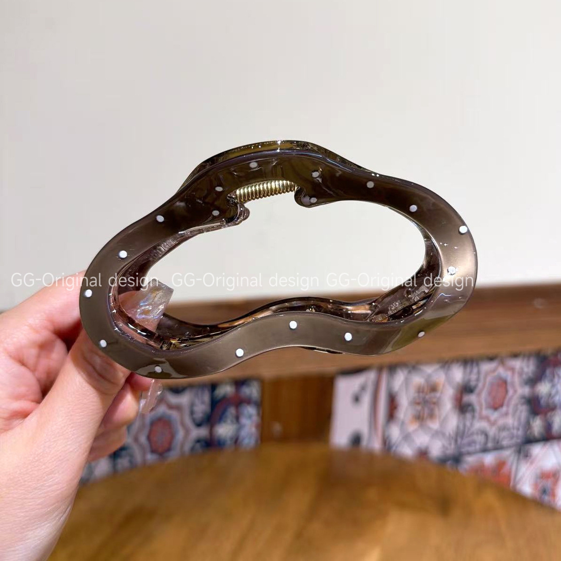 韩国原版高级感云朵波点发夹抓夹